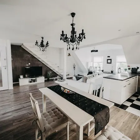 Rynek Pniewy Apartman *