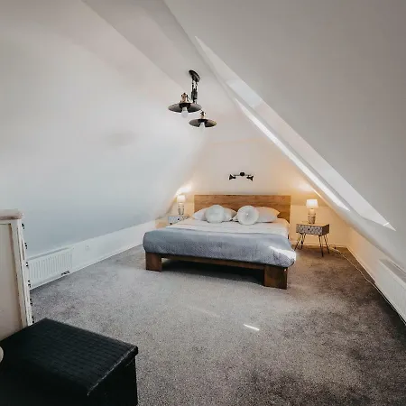 Apartament Rynek Pniewy *