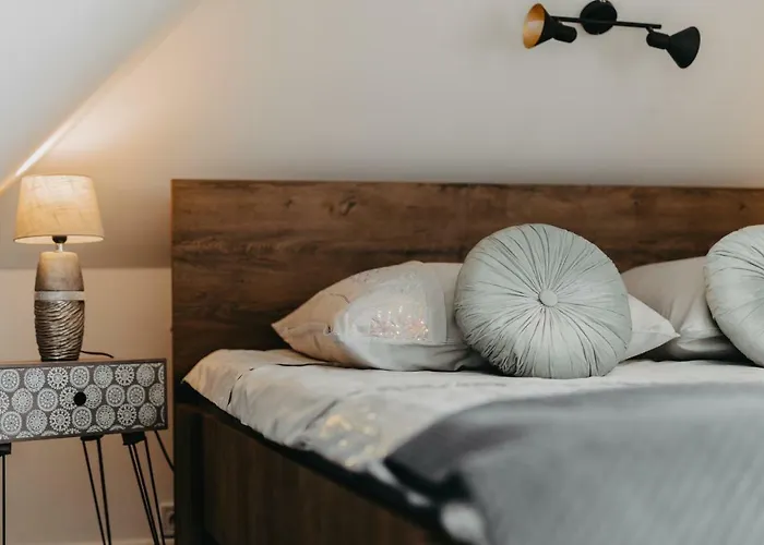 Rynek Pniewy Apartment *